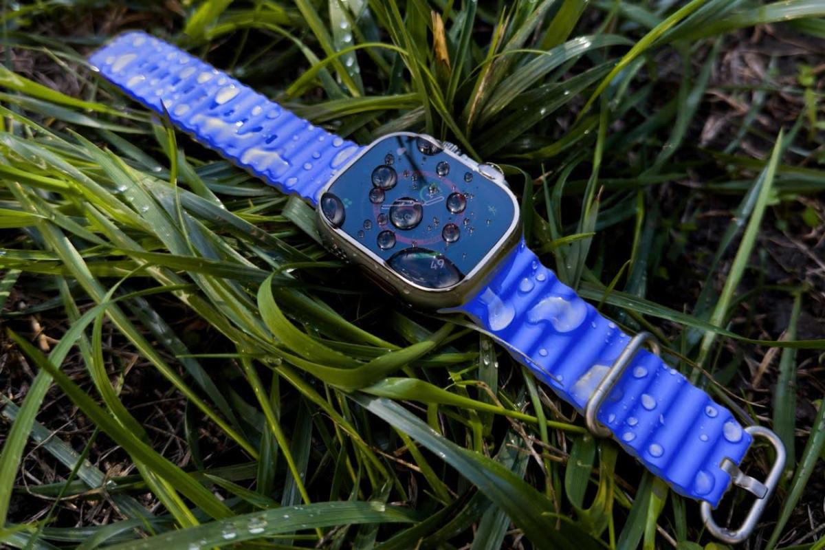 Годинник з класом захисту IP68, стійкий до води